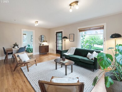 Living Room/Dining Room