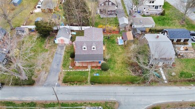 8 Emery Rd, Warren, RI 02885 - photo 3