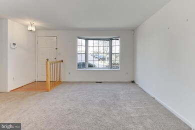 13833 Laura Ratcliff Ct, Centreville, VA 20121 - photo 4