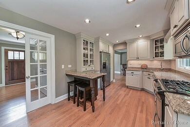 223 E Farnham Ln, Wheaton, IL 60189 - photo 7