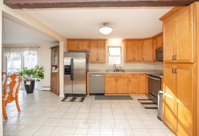 139 E Ashland St, Brockton, MA 02302 - photo 5