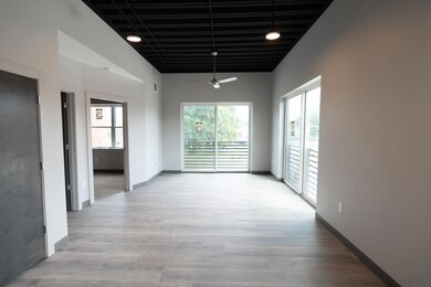 576 E Third St unit 320, Lexington, KY 40508 - photo 3