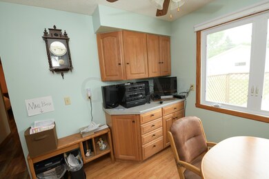 1427 S 19th St, Grand Forks, ND 58201 - photo 7