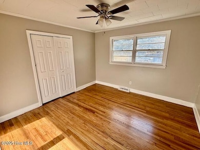 3530 S Pitt St, Farmville, NC 27828 - photo 6