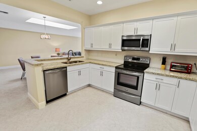 12538 Crystal Pointe Dr Unit C-large-010