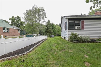 821 Portland St, Rochester, NH 03868 - photo 6