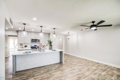 LIVING ROOM 1