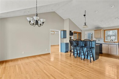 118 Peaked Rock Rd, Wakefield, RI 02879 - photo 7