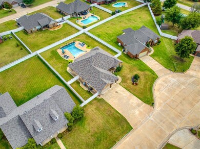 1509 Hunters Ridge Dr, Shawnee, OK 74804 - photo 5