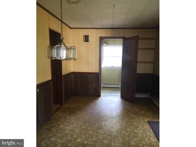 164 W Spring St, Bechtelsville, PA 19505 - photo 4