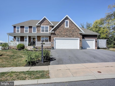 1299 Divinity Dr, Greencastle, PA 17225 - photo 2