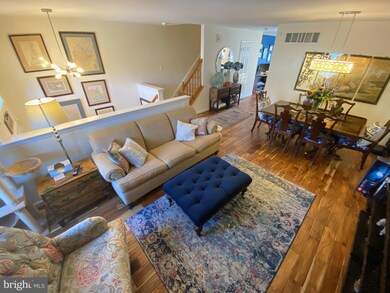 3702 Columbia Court Way unit 3702, Newtown Square, PA 19073 - photo 6