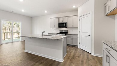 444 Falcon Ln, Lexington, NC 27295 - photo 5