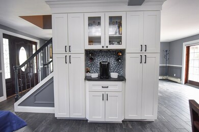 15 Van Buren Cir, Goffstown, NH 03045 - photo 6