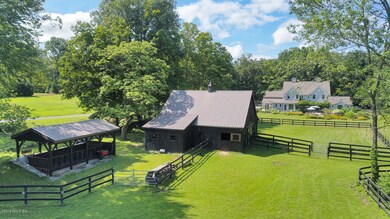 20 Locust Rd, Greenwich, CT 06831 - photo 2