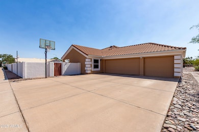 4622 E Ellis Cir, Mesa, AZ 85205 - photo 3
