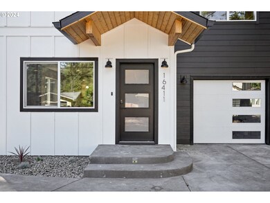 16411 SW Lake Forest Blvd, Lakeoswego, OR 97035 - photo 4