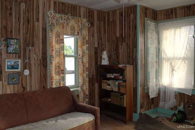 57225 3rd St, Calumet, MI 49913 - photo 6