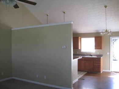 540 Sleepy Hollow Rd, Harrodsburg, KY 40330 - photo 4