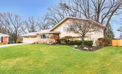 1_Front Exterior-4