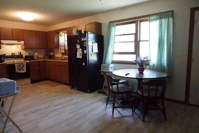 112 N Union St, Garrett, IN 46738 - photo 6