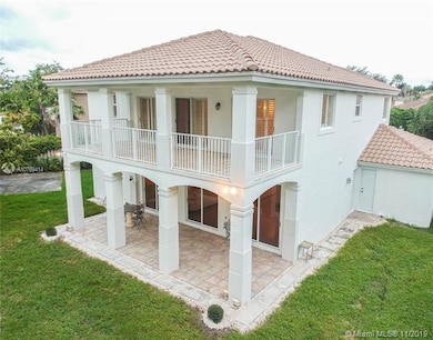 11191 NW 70th St, Doral, FL 33178 - photo 4