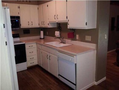Quaint Kitchen has pantry, and all appliances!