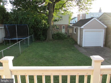 102 Rambler Rd, Glenolden, PA 19036 - photo 3