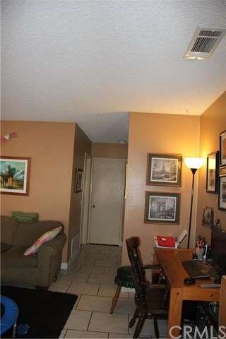 Entrance going to the bedrooms