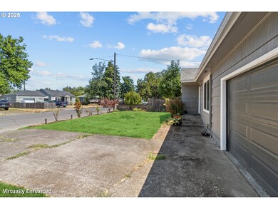 2681 D St, Springfield, OR 97477 - photo 2