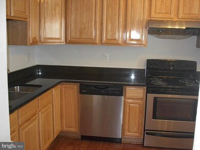 8252 Vernon St, Manassas, VA 20109 - photo 5