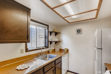 917 N 200th St unit 301, Shoreline, WA 98133 - photo 7