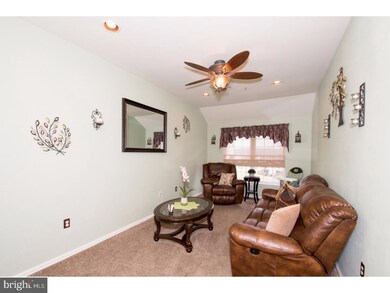 129 Madison Way, Downingtown, PA 19335 - photo 4