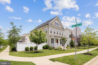 13507 Windy Meadow Ln, Silver Spring, MD 20906 - photo 2