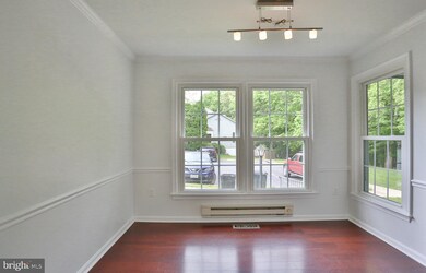 15078 Maple Glen Ct, Dumfries, VA 22025 - photo 5