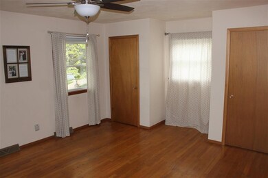 8 W 42nd Street Ct, Davenport, IA 52806 - photo 6