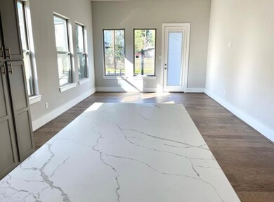 803 Thornton Rd unit C, Houston, TX 77018 - photo 5