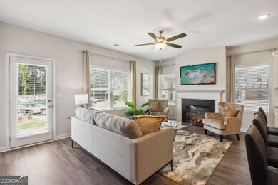 291 Switcher Ct, Union City, GA 30291 - photo 2