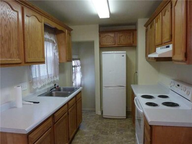 1906 N Linwood Ave, Indianapolis, IN 46218 - photo 7