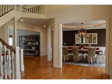 7570 Trails End, Chagrin Falls, OH 44023 - photo 2