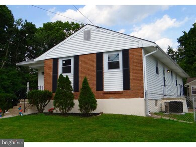 300 Walnut Ave, Gloucester City, NJ 08030 - photo 2