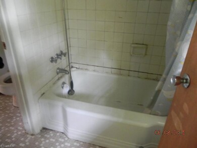 5662 Old Randleman Rd, Greensboro, NC 27406 - photo 2