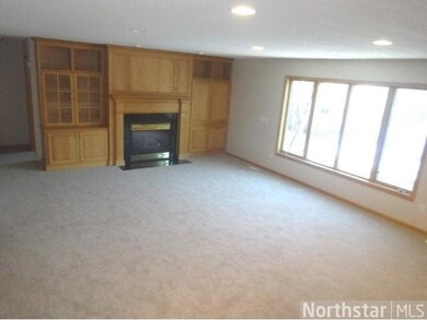 2283 130th Ave NW, Coon Rapids, MN 55448 - photo 2
