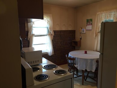 294 Weyant Kitchen
