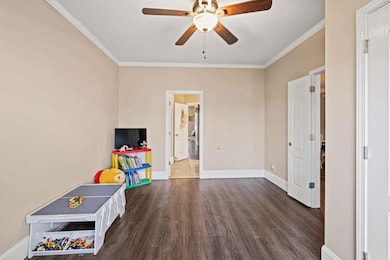 Bedroom/Office Main level