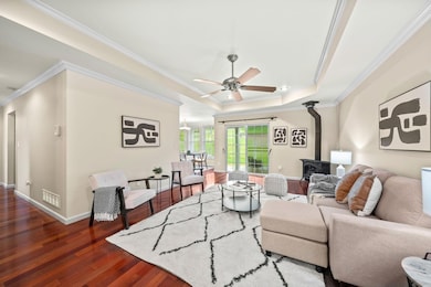 22-web-or-mls-A7409733