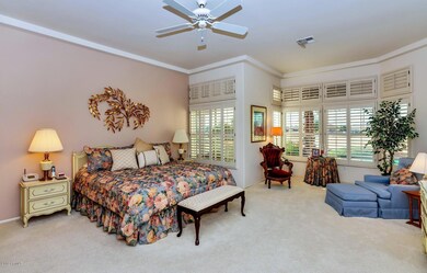 22828 N Dusty Trail Blvd-large-017-35-Ma