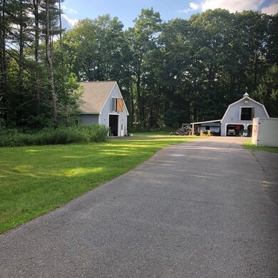 6 W Comet Pond Access Rd, Hubbardston, MA 01452 - photo 4