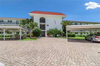 Exterior of building, comes with one covered space