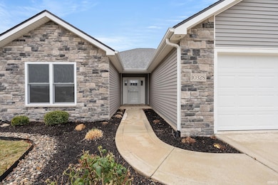 10328 Fieldlight Blvd, Fort Wayne, IN 46835 - photo 5